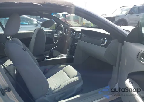 2008 Ford Mustang V6 Deluxe/V6 Premium из США, поврежденный, VIN 1ZVHT84N485165530